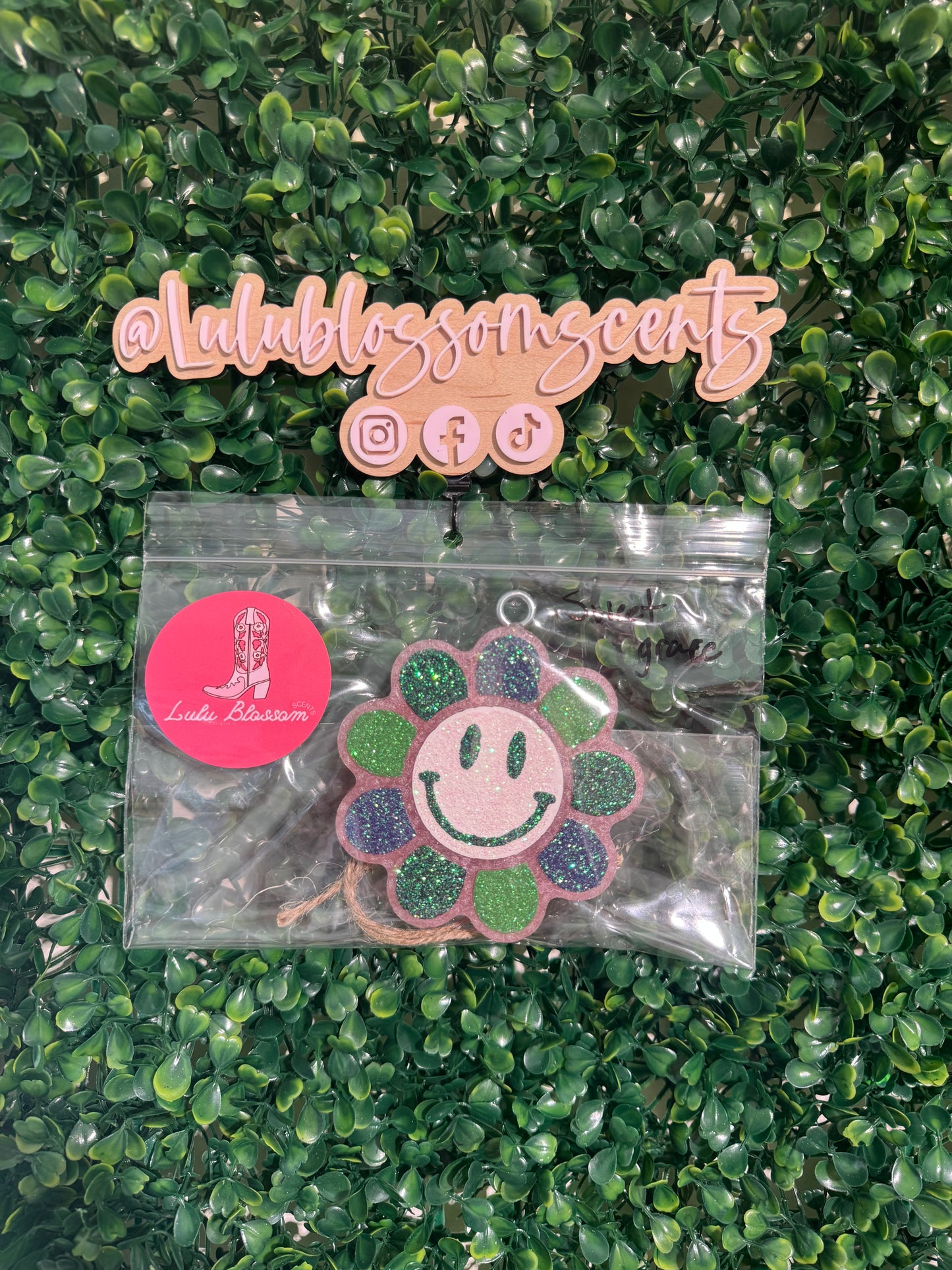 Flower Smiley Freshie - Sweet Grace