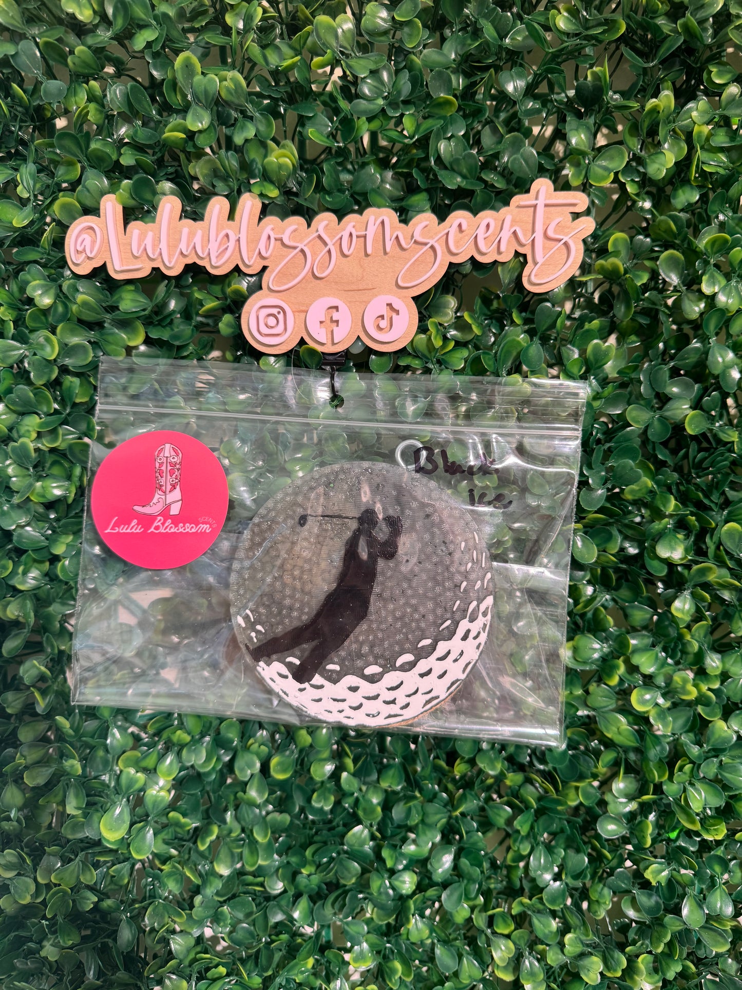 Gold Freshie - Black Ice