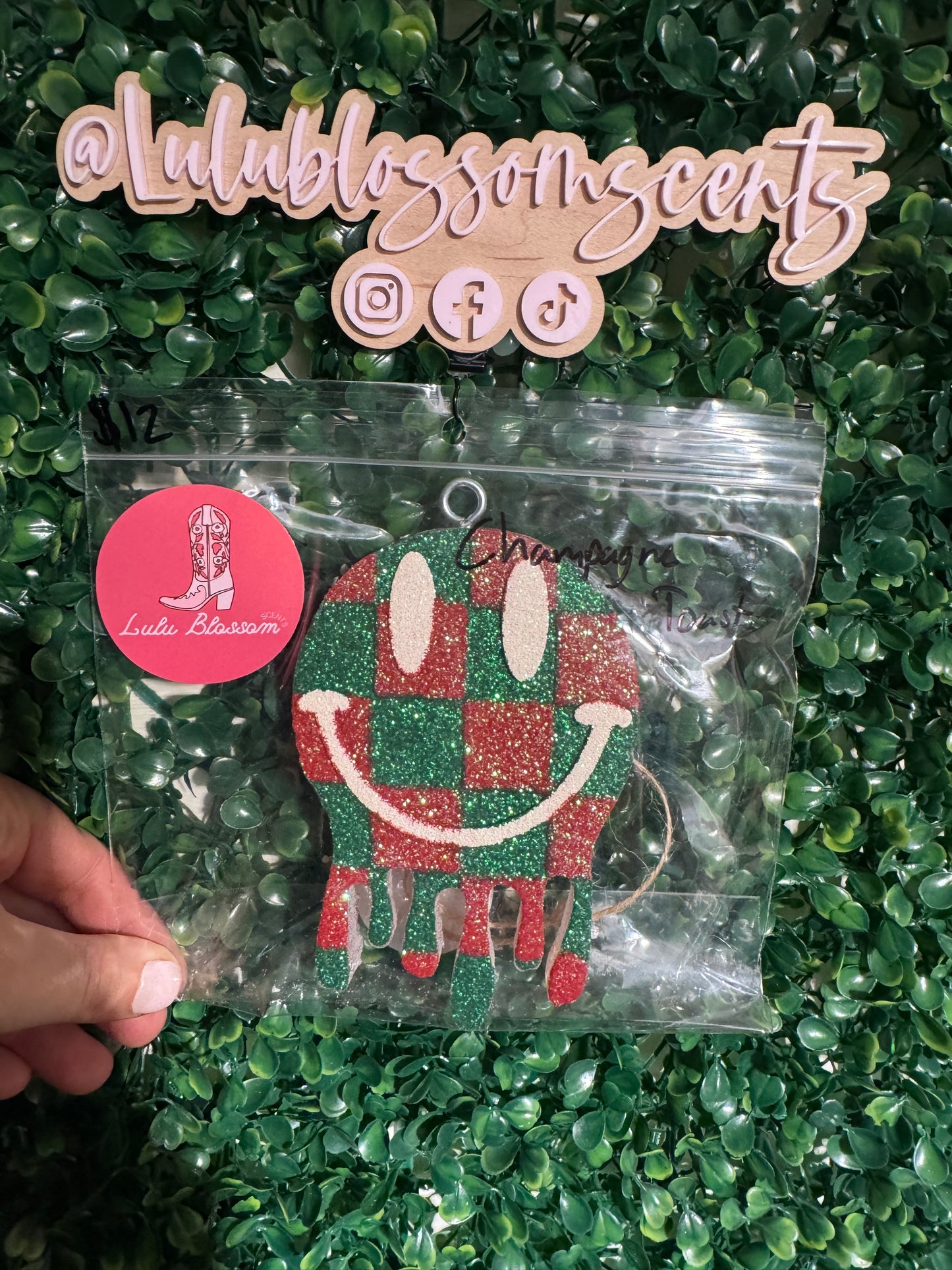 Checkered Drip Smiley Freshie - Champagne Toast