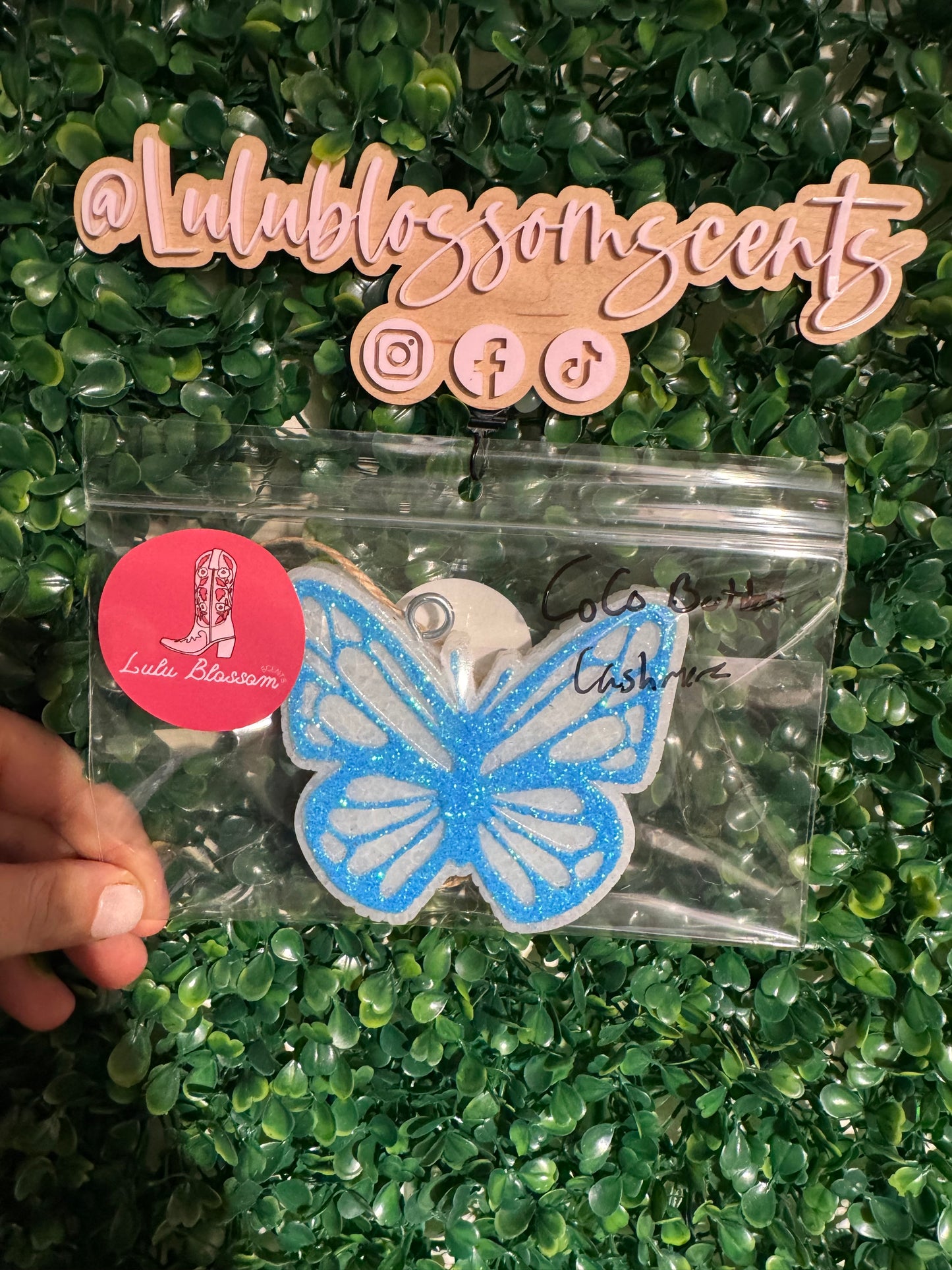 Butterfly Freshie - Cocobutter Cashmere